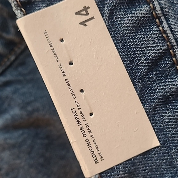 Maurice's high rise distressed short - Picture 5 of 7